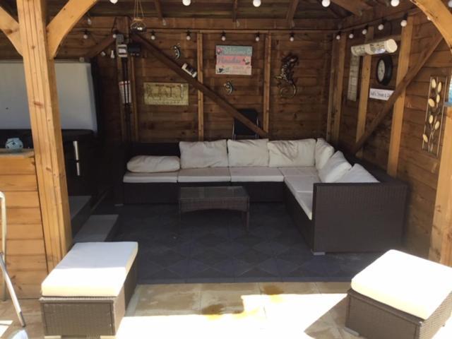 Bredon Bens Hollow With Hot Tub מראה חיצוני תמונה